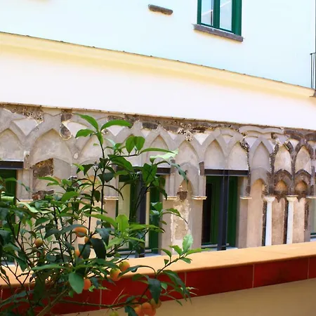 Haripergo A Bridge For Amalfi Coast 萨莱诺